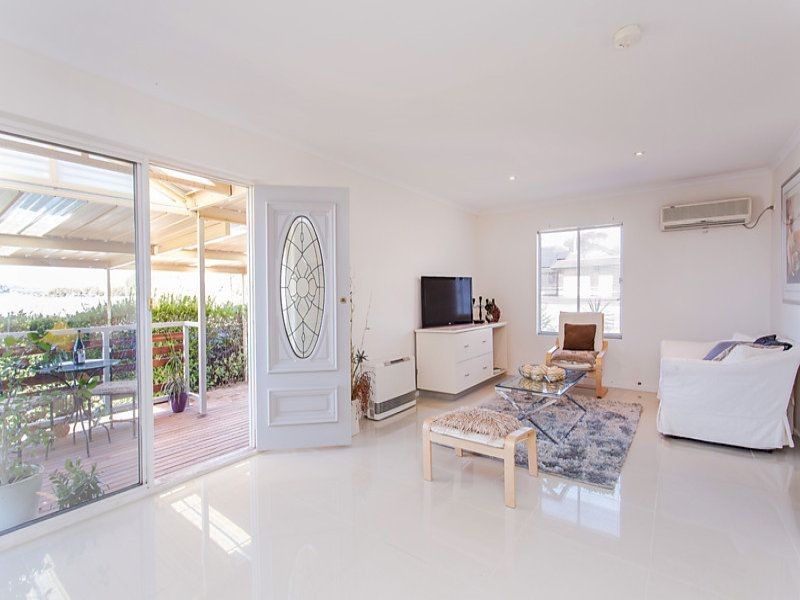 11 Domain Steet, Moana SA 5169