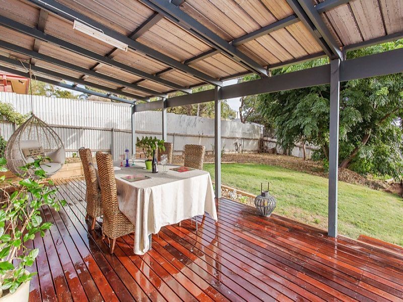 11 Domain Steet, Moana SA 5169