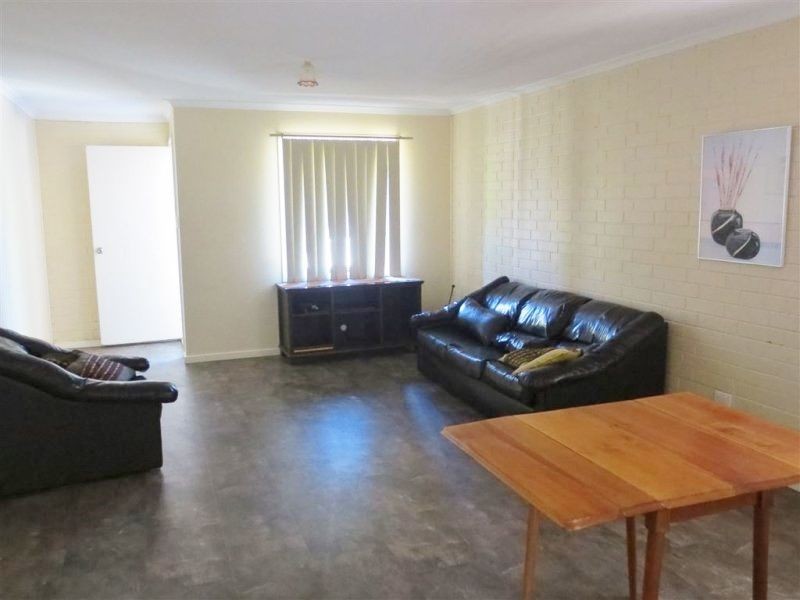 2 Fonda Court, Christie Downs SA 5164