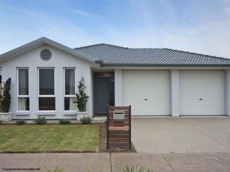 9 Knoll Avenue, Aldinga Beach SA 5173