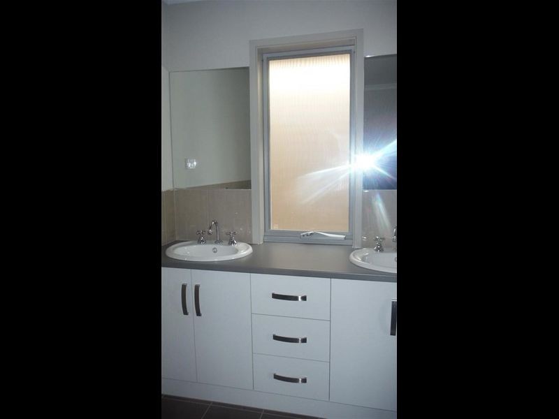 14 Matelot Street, Seaford Meadows SA 5169