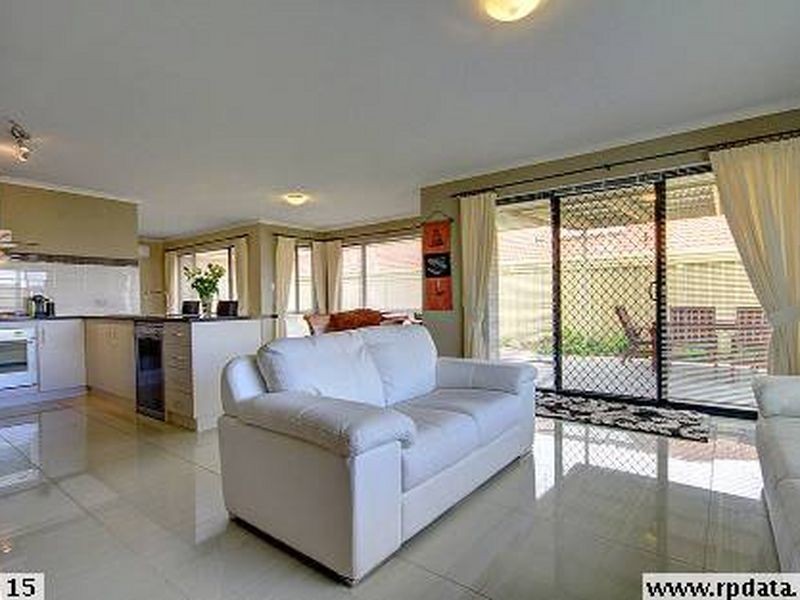 16 Offshore Avenue, Aldinga Beach SA 5173