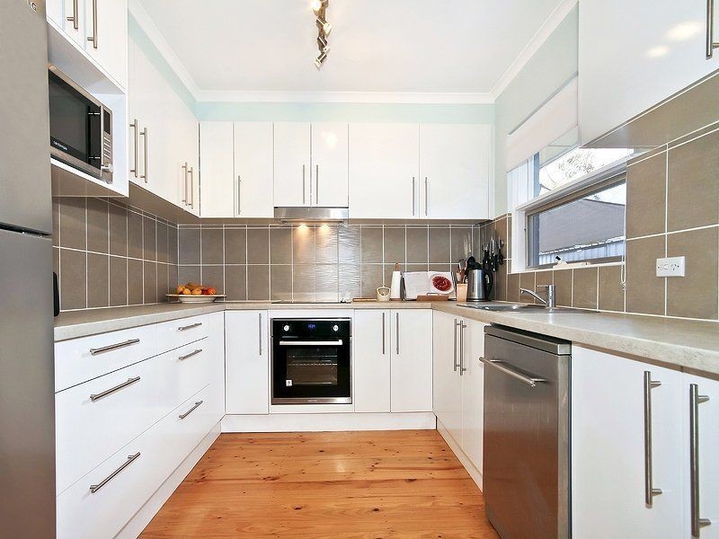 16 Seaview Street, Aldinga Beach SA 5173