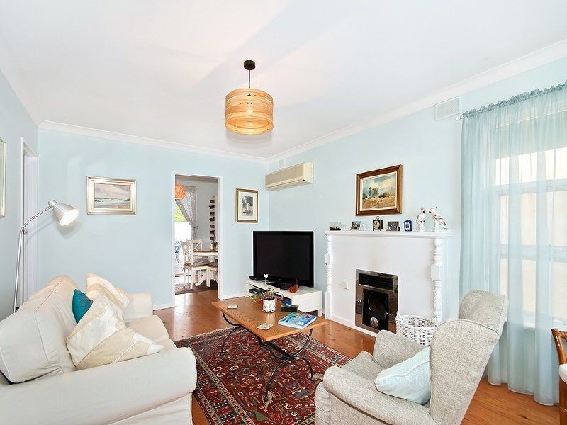 16 Seaview Street, Aldinga Beach SA 5173