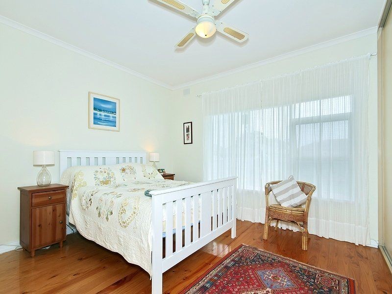 16 Seaview Street, Aldinga Beach SA 5173