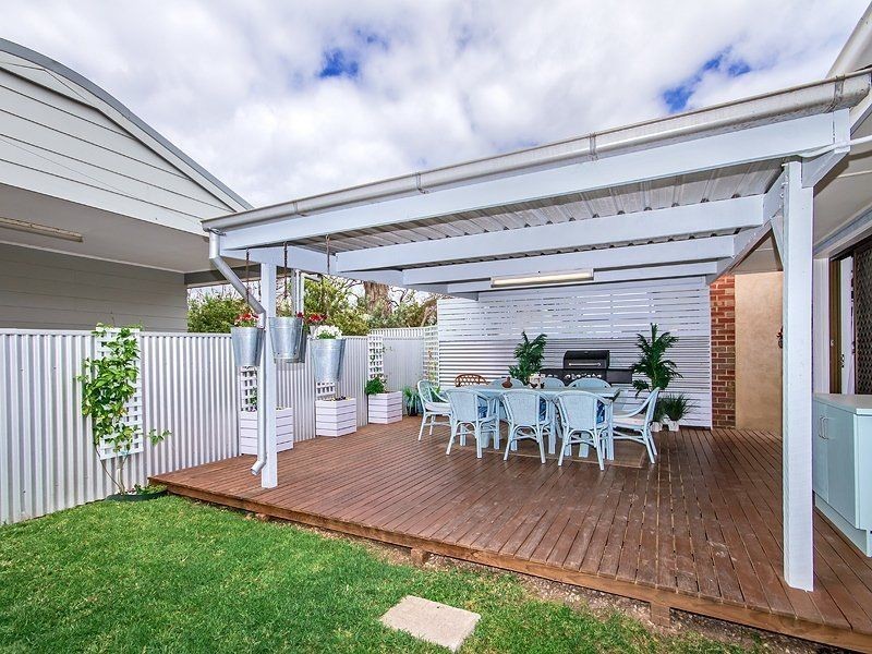 16 Seaview Street, Aldinga Beach SA 5173
