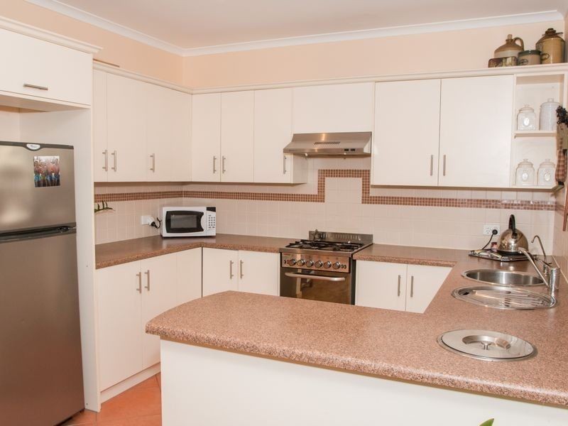 1/24 Smugglers Drive, Seaford Rise SA 5169