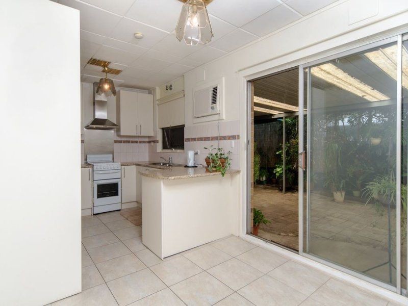 36 Conington Crescent, Morphett Vale SA 5162