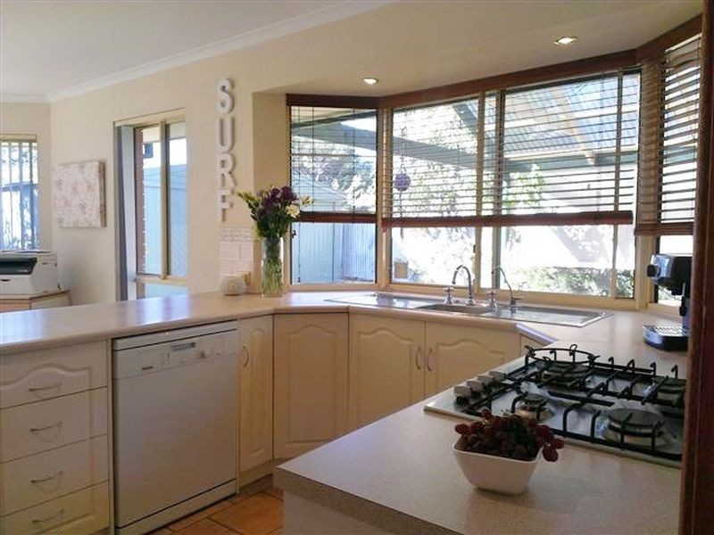 17 Haven Avenue, Seaford SA 5169