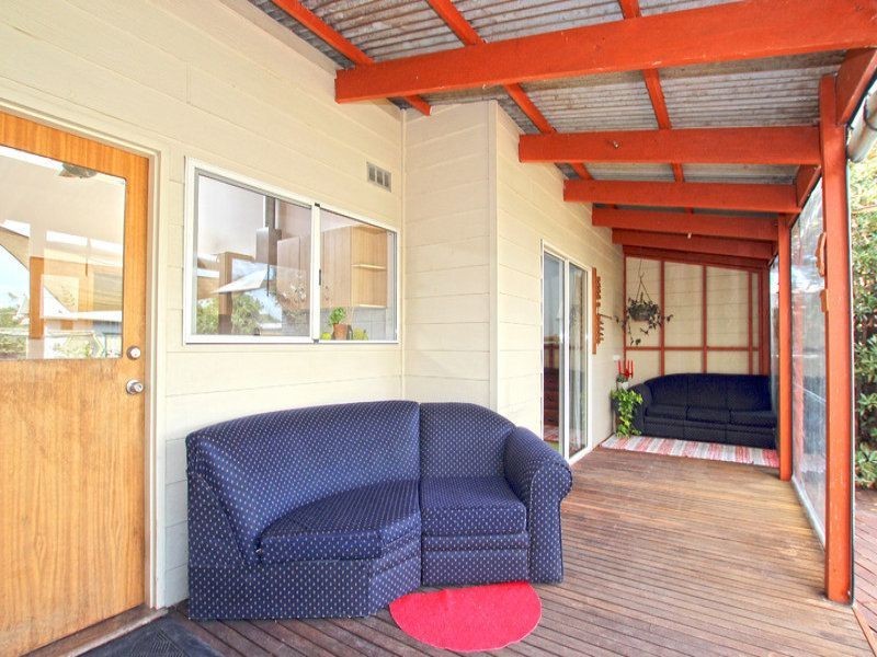 18 Irving Road, Aldinga Beach SA 5173