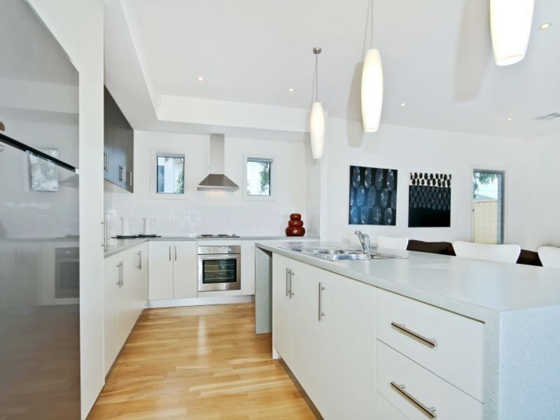 8 Wild Orchid Avenue, Aldinga Beach SA 5173