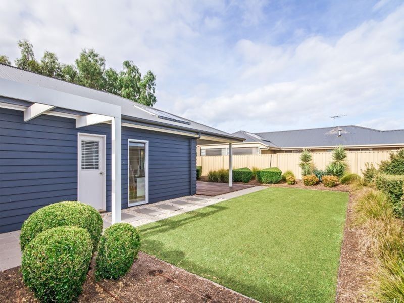 8 Wild Orchid Avenue, Aldinga Beach SA 5173