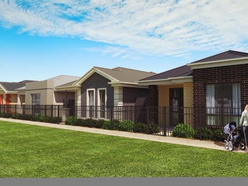 5 Rainbow Lane, Woodcroft SA 5162