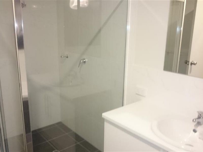 5 Rainbow Lane, Woodcroft SA 5162