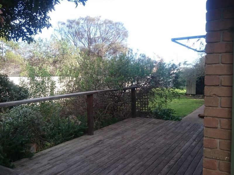 1 Clift Street, Aldinga Beach SA 5173