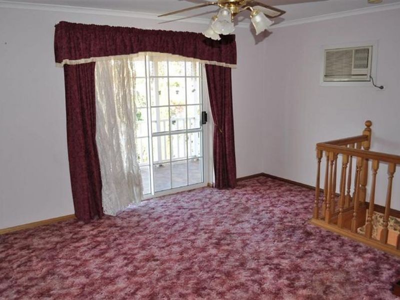 2 Hamilton Road, Aldinga Beach SA 5173