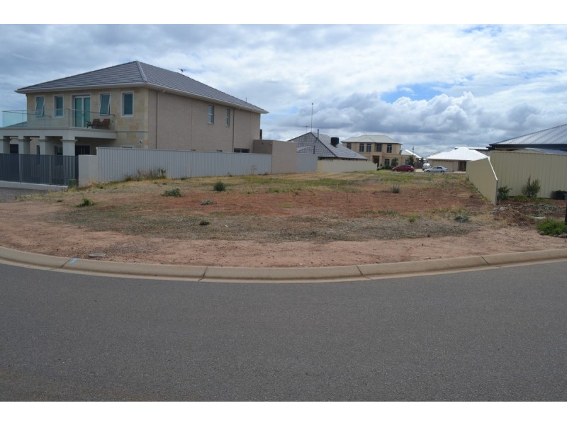 25 Milford Avenue, Sellicks Beach SA 5174