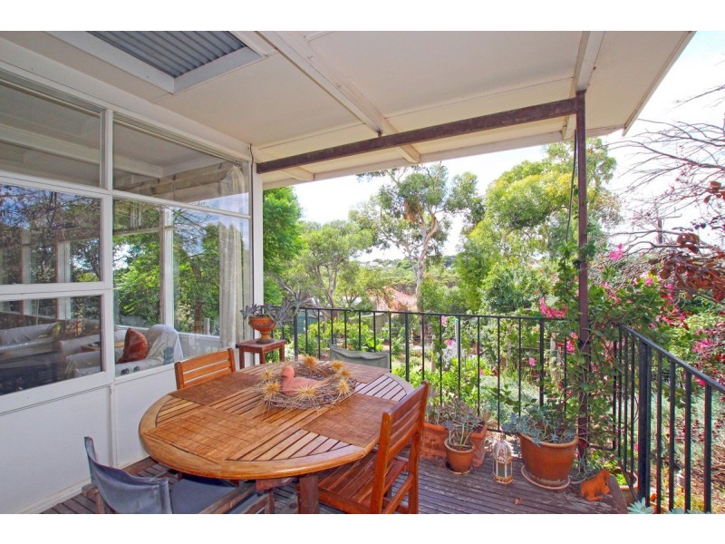 39 Port Road, Port Willunga SA 5173