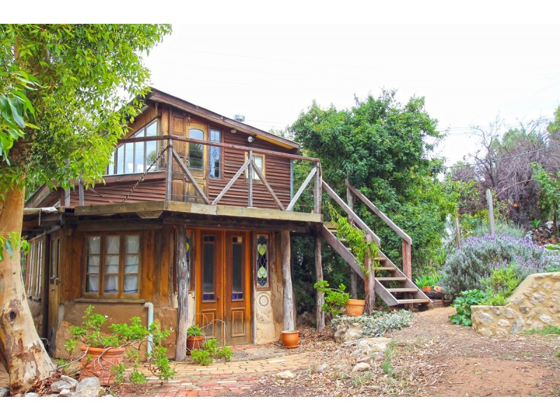 39 Port Road, Port Willunga SA 5173