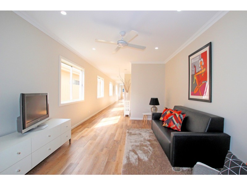 2 Ratcliffe Road, Aldinga Beach SA 5173