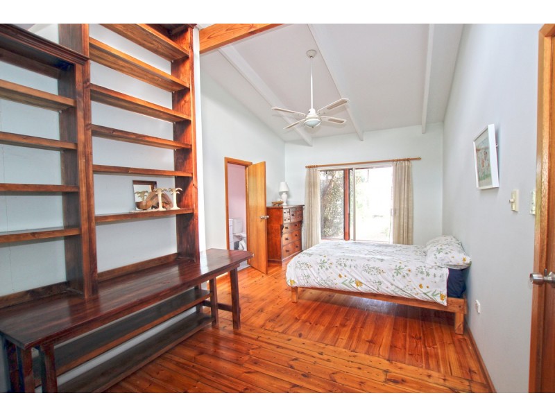 18 Irving Road, Aldinga Beach SA 5173