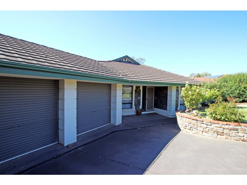 5 Ashford Court, Moana SA 5169