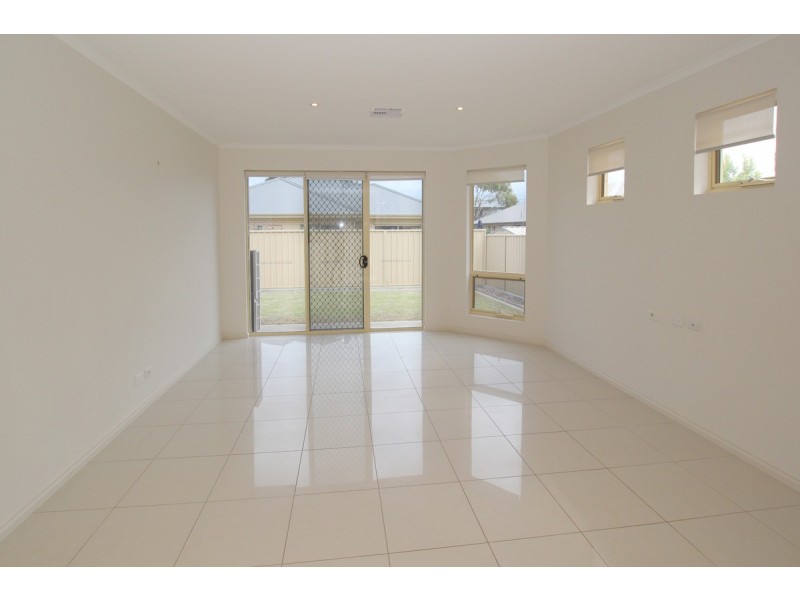 13 Kipsy Street, Aldinga Beach SA 5173