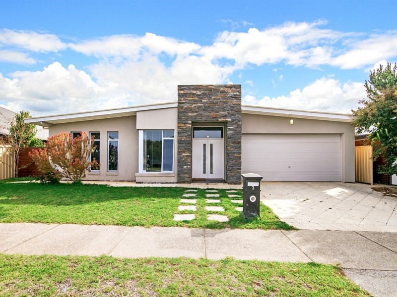 3 Nicholl Avenue, Aldinga Beach SA 5173
