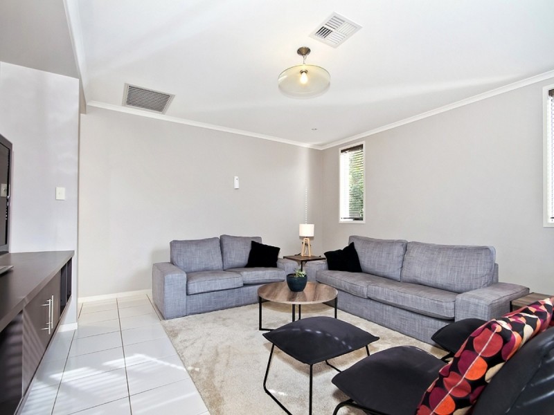 3 Nicholl Avenue, Aldinga Beach SA 5173