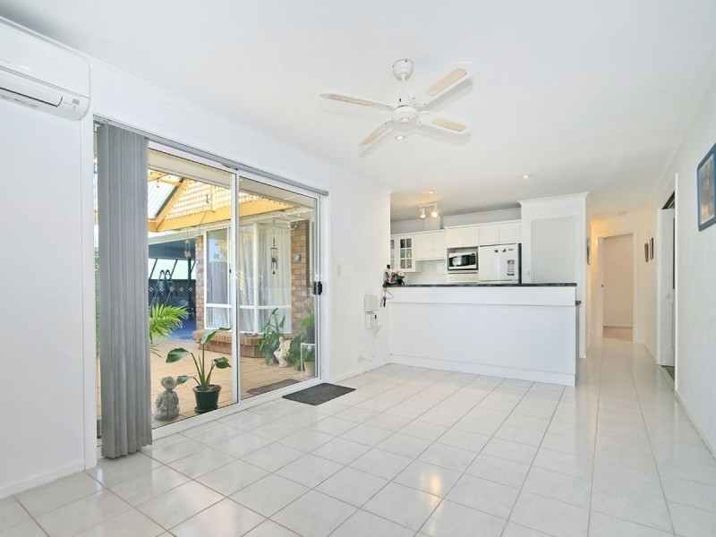 32 Dalkeith Road, Seaford Rise SA 5169