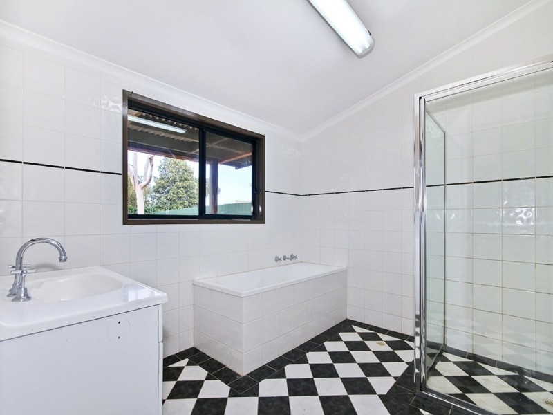 12 Jaguar Avenue, Port Willunga SA 5173
