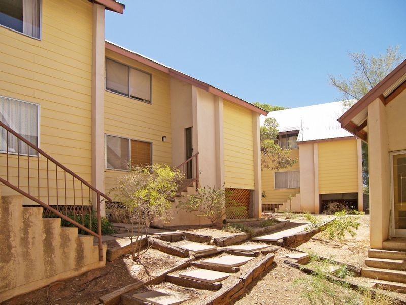 2/4 Mariae Place, Alice Springs NT 0870