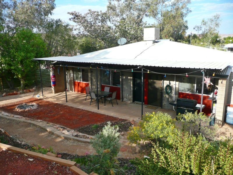 17 Spearwood Road, Alice Springs NT 0870