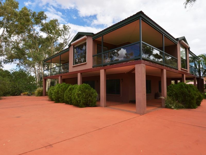 66 Ragonesi Road, Alice Springs NT 0870