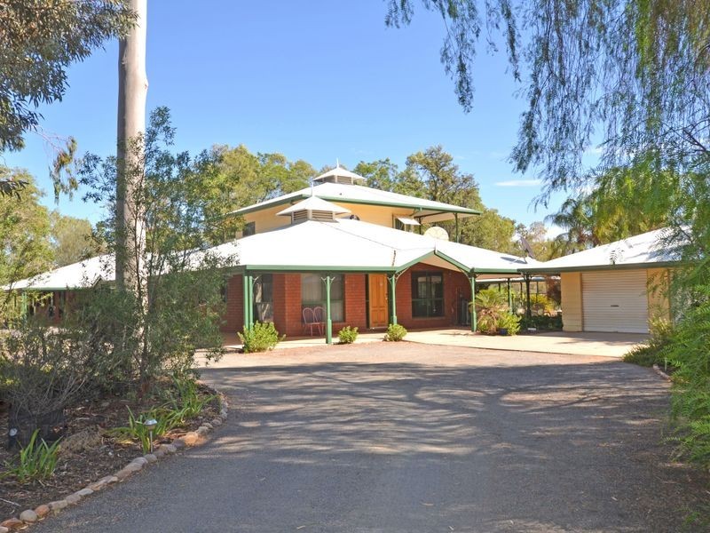 107 Heath Road, Alice Springs NT 0870