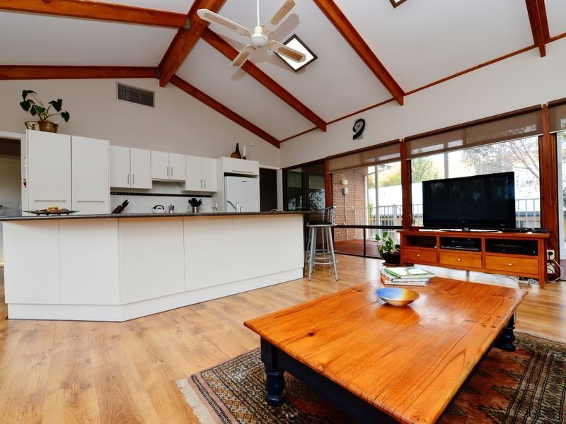 37 Hillside Gardens, Alice Springs NT 0870