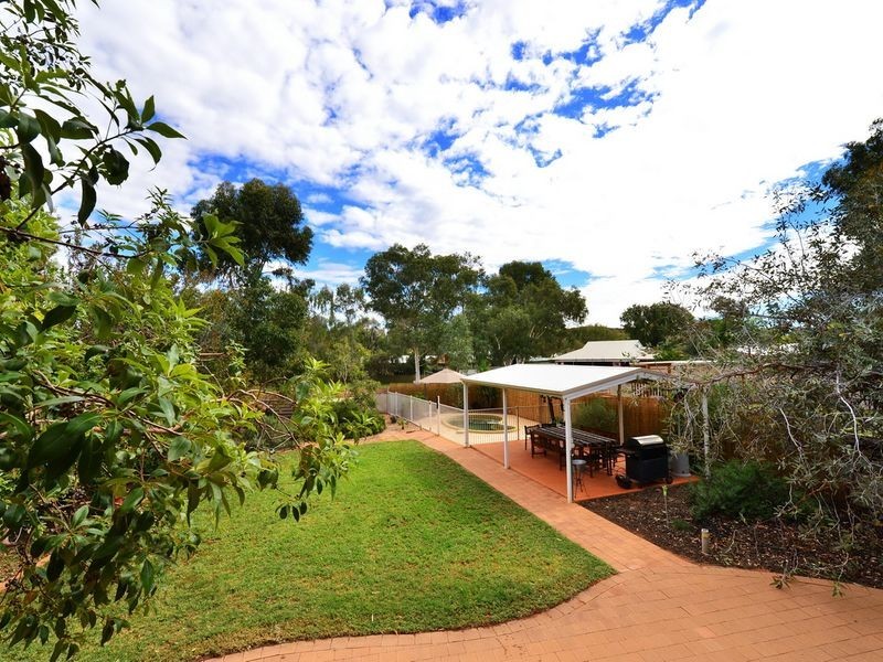 37 Hillside Gardens, Alice Springs NT 0870