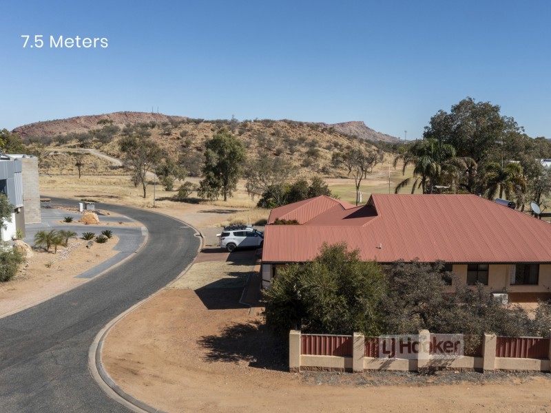 33 The Fairway, Desert Springs NT 0870