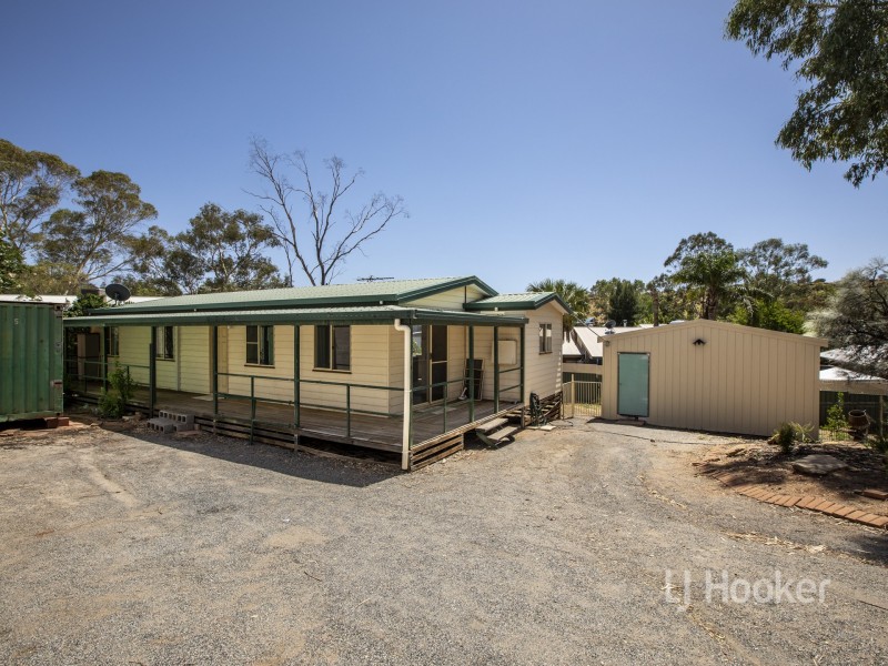 13 Griffiths Place, Araluen NT 0870