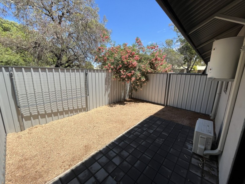 Unit 2/1 Aneura Place, Sadadeen NT 0870