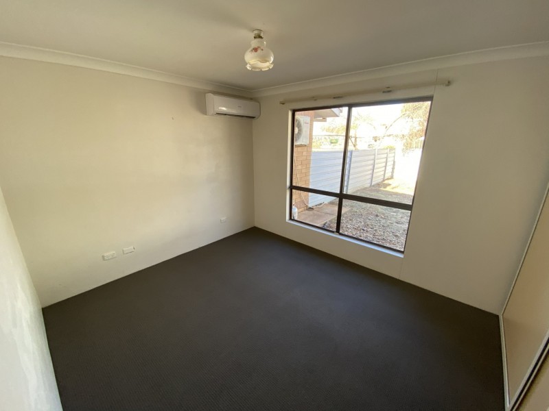 Unit 1/4 Latz Crescent, Larapinta NT 0875
