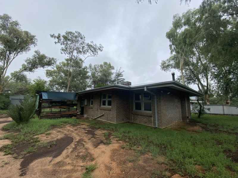 4 Davidson Street, East Side NT 0870