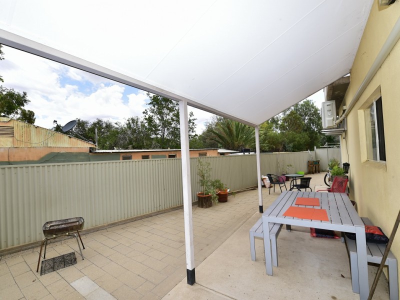 7/8 Undoolya Road, East Side NT 0870
