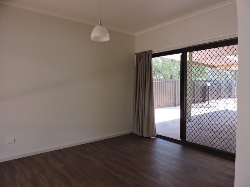 42 Eagle Court, Desert Springs NT 0870