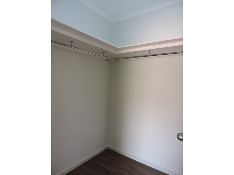 42 Eagle Court, Desert Springs NT 0870