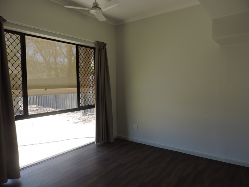 42 Eagle Court, Desert Springs NT 0870