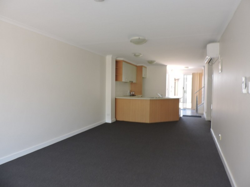 18/26 Nicker Crescent, Gillen NT 0870