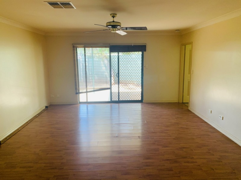 Unit 4/1 Tilmouth Court, Gillen NT 0870