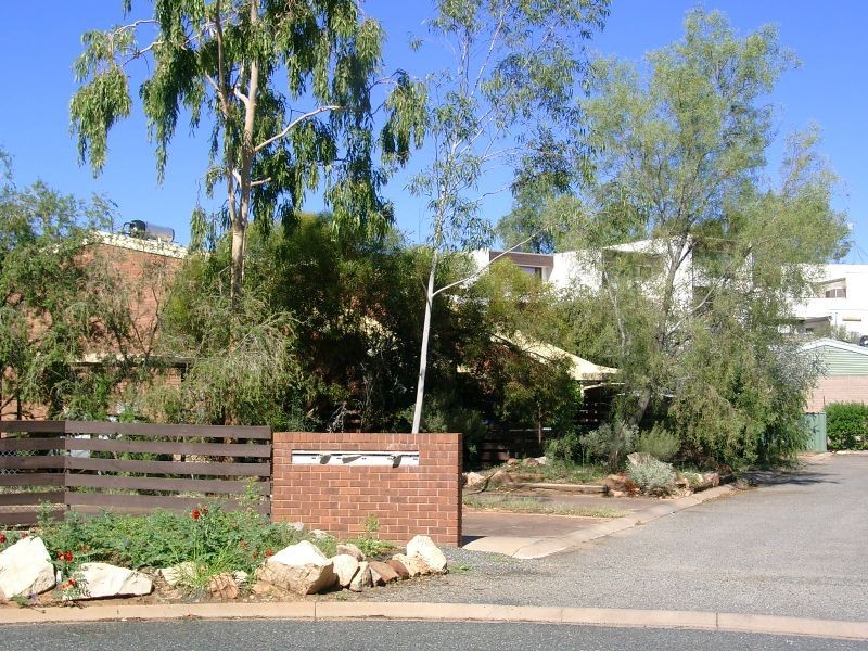 Unit 5/3 Peuce Place, Sadadeen NT 0870