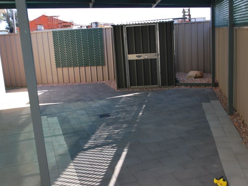 2/1 George Crescent, Alice Springs NT 0870